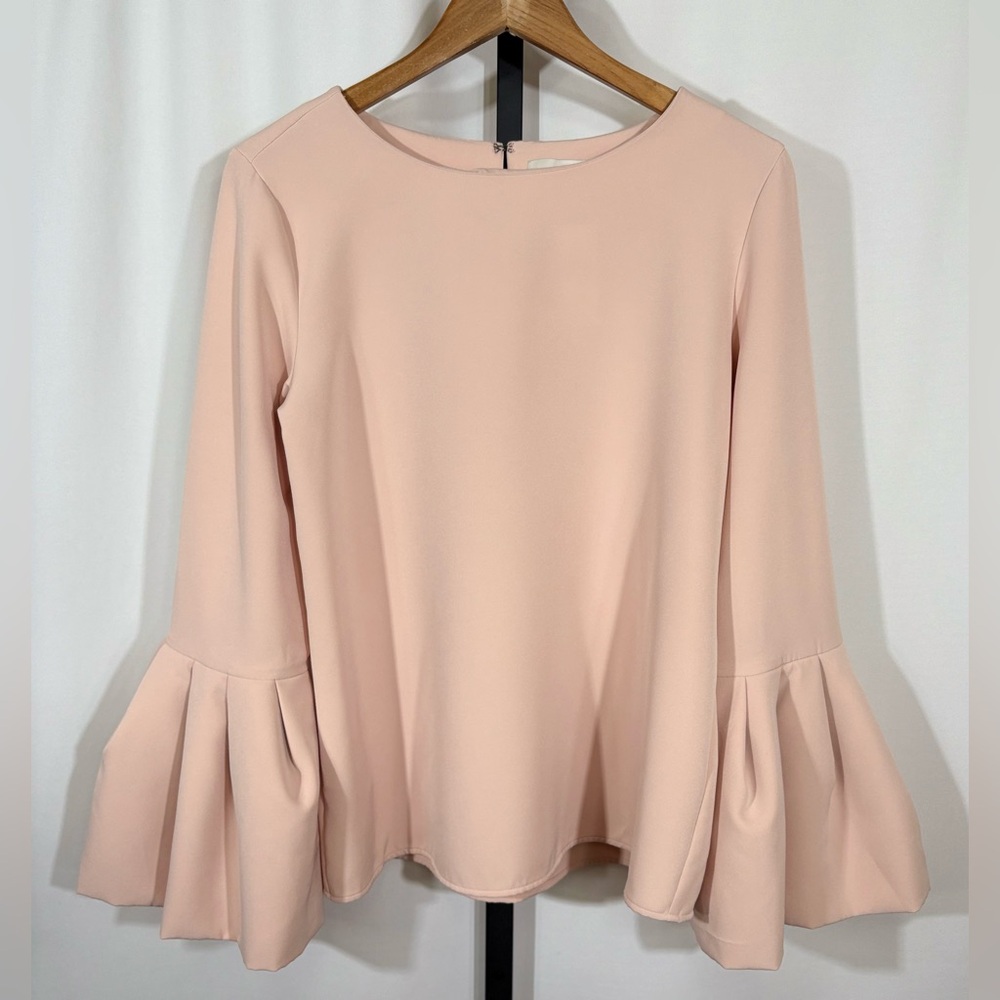 NWT Loft Pink Bell Sleeve Blouse - Women’s Size Medium
